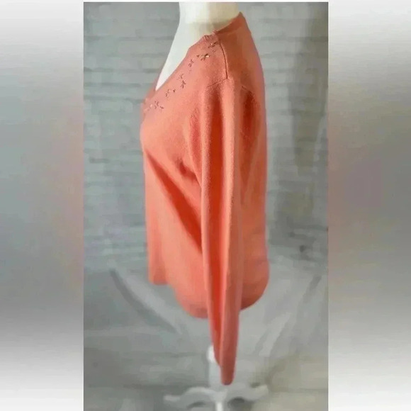 Basic Editions Women's V Neck Beaded Orange Melon Fine Knit Sweater Size M - Picture 4 of 13